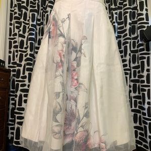 Floral Midi Skirt/ like new